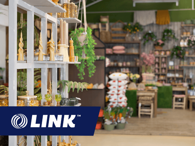 Highly Profitable Retailer Near Beautiful Beaches