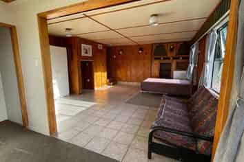 12 Exmouth Road, Northcote