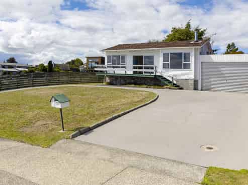 6 Ngauruhoe Street, Hilltop