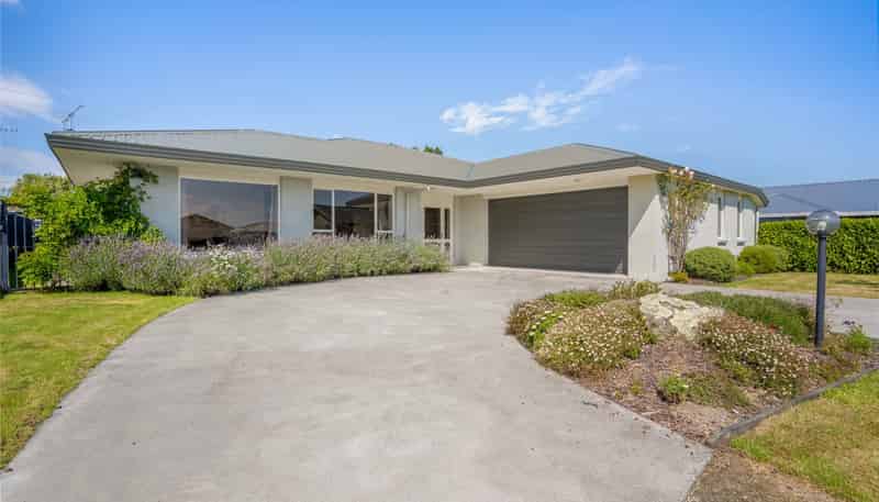 7 Daley Place, Winton