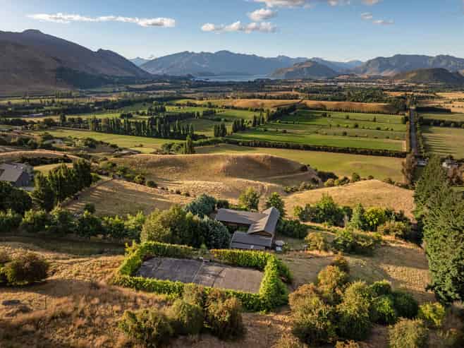 711 Mount Barker Road, Wanaka