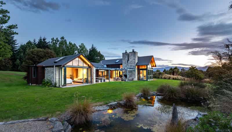 837F Lake Hawea-Albert Town Road, Albert Town