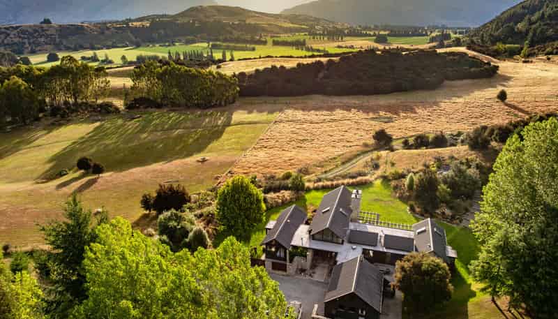 837F Lake Hawea-Albert Town Road, Albert Town