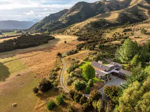 837F Lake Hawea-Albert Town Road, Albert Town