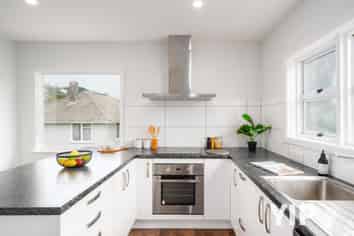 2 Ironside Road, Johnsonville