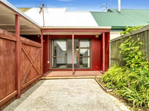 5/66 Robinson Avenue, Holdens Bay