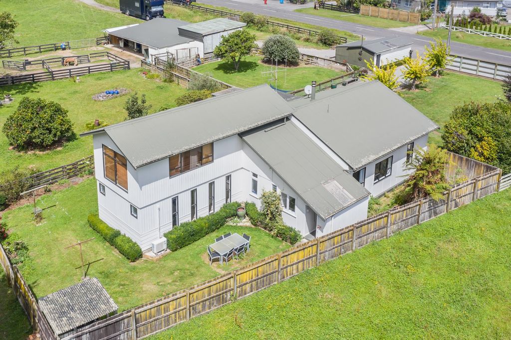 The Land is The Gold, Location and Potential 5