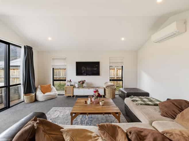 17 Cheviot Street, Hanley's Farm, Jacks Point