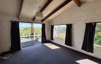 19 Calvert Place, Shiel Hill