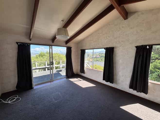 19 Calvert Place, Shiel Hill