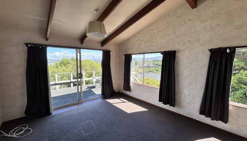 19 Calvert Place, Shiel Hill