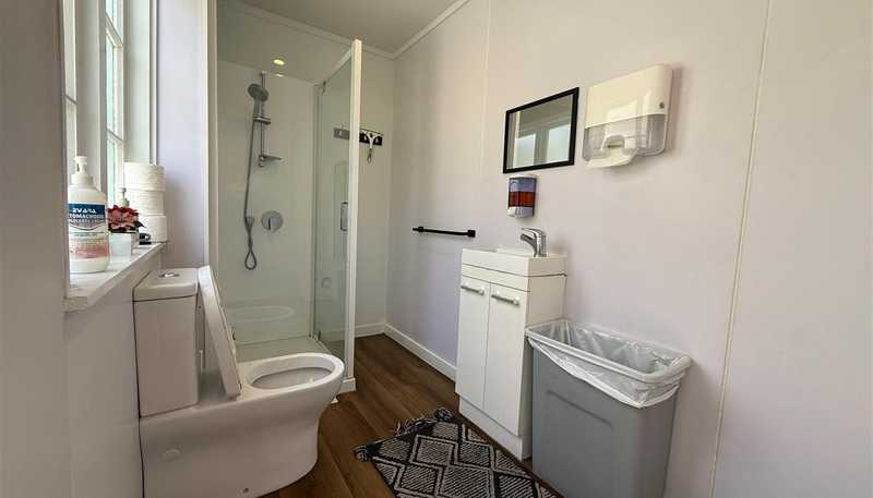  115 Gracefield Road, Gracefield