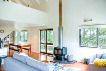 64 Trig Hill Road, Onetangi