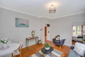 31 Tyne Street, Roslyn