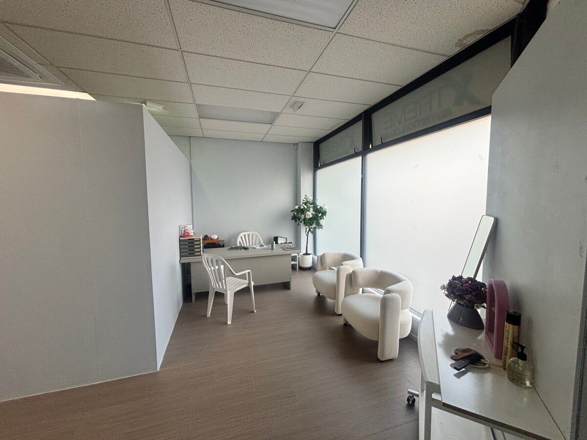 Retail Tenancy on Khyber Pass Road - Widok 2