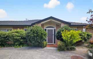 8A Benders Avenue, Hillcrest
