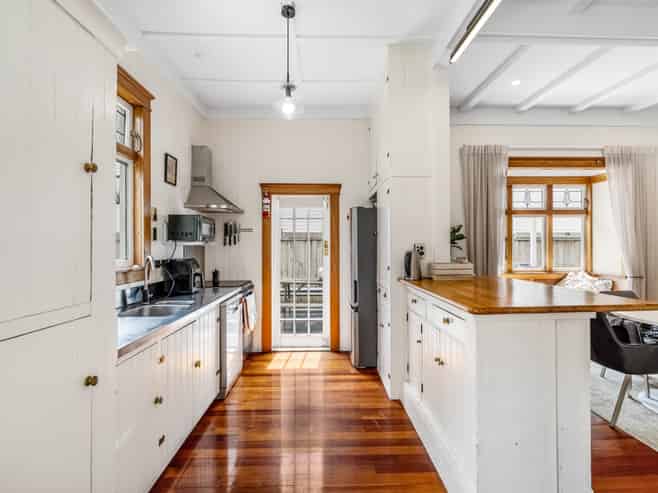 275 Mount Albert Road, Sandringham