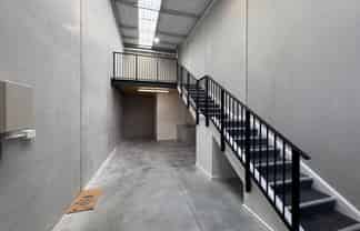 71m² + Mezzanine | Multi-use Unit with Carpark