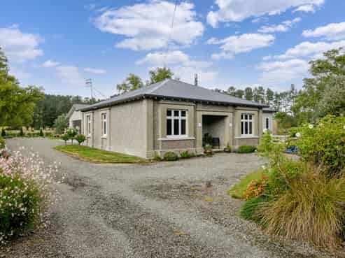 170 Fitzherbert East Road, Aokautere