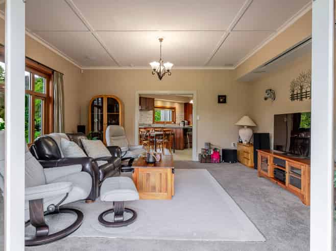 170 Fitzherbert East Road, Aokautere