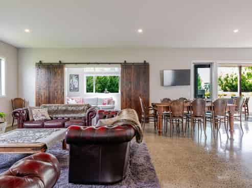 299 Reid Line East, Colyton