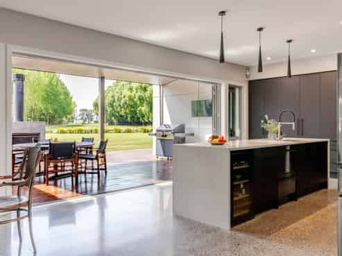 299 Reid Line East, Colyton