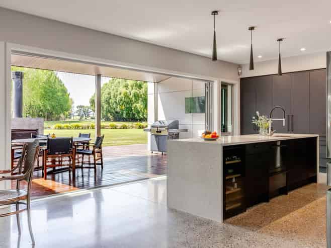 299 Reid Line East, Colyton