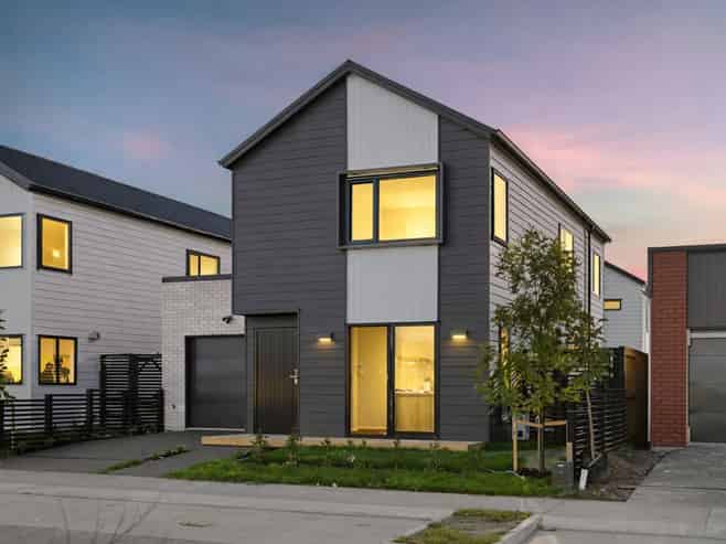 7 Absolum Crescent, Chartwell