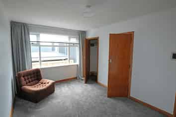 34 City Road, Roslyn