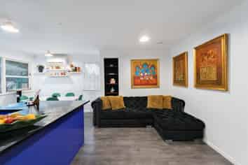 16 Thornlow Street, Glendene