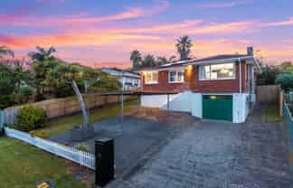 16 Thornlow Street, Glendene
