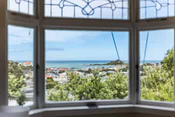 2A Severn Street, Island Bay