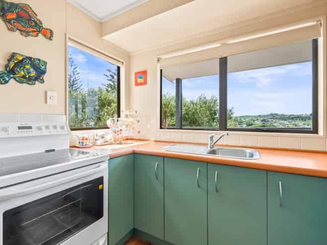 14 Cliff Street, Pahi