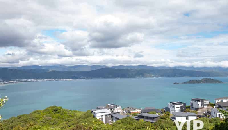 14 Cromwell Point, Newlands