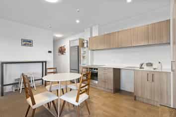 303/1904 Great North Road, Avondale