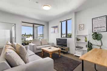 303/1904 Great North Road, Avondale