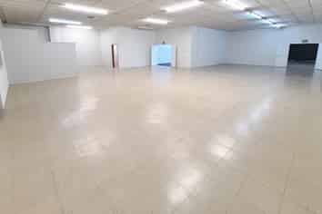 356M² ROAD FRONTAGE INDUSTRIAL
