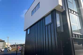 1/333 Lincoln Road, Addington