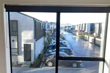 1/333 Lincoln Road, Addington