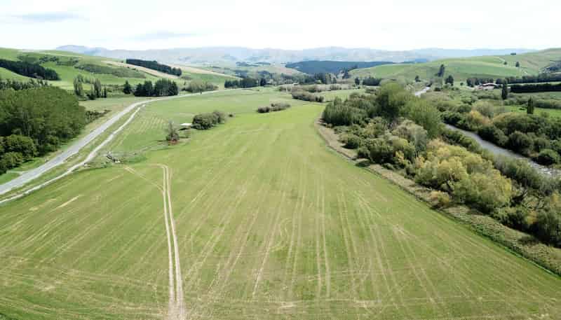 1210 Pleasant Point-Cave Highway, Pleasant Point