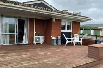 1/22 Pooley Street, Pakuranga Heights