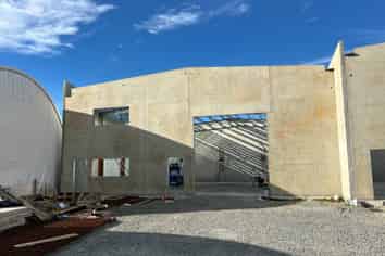 New Building - Secure Yard