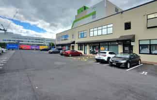 Motivated Landlord – Bring an Offer!