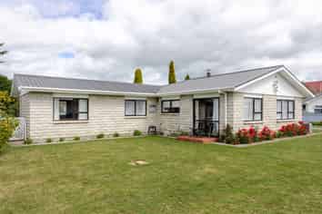 44 Allardice Street, Dannevirke