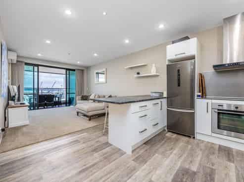 710/18 Beach Road, Auckland Central