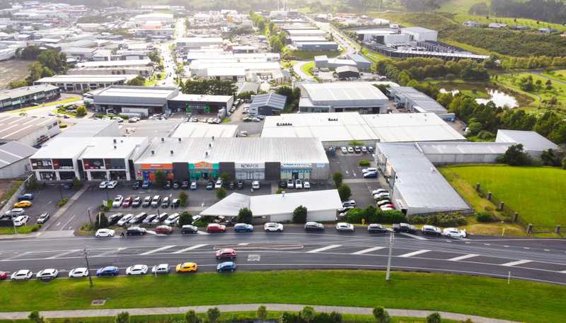 Unit 7/2181 East Coast Road, Silverdale
