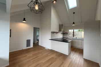 20 Outram Grove, Kelson