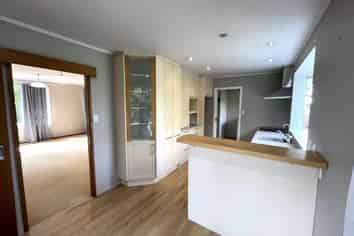 6 Tempo Place, Torbay