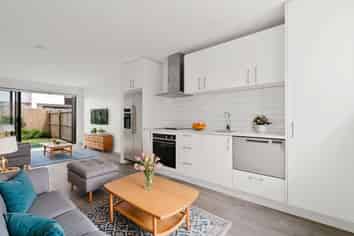 16/35 Convoy Lane, Otahuhu