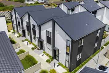 16/35 Convoy Lane, Otahuhu